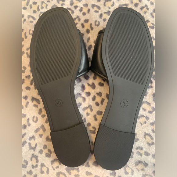 A NEW DAY SANDALS - Picture 3 of 3